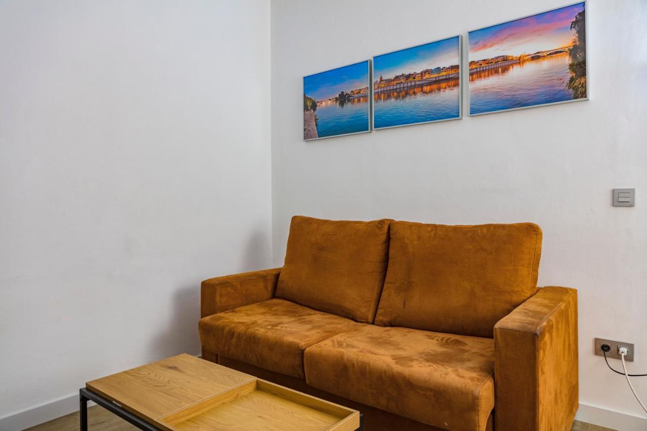 Apartment Triana Sevilha Exterior foto